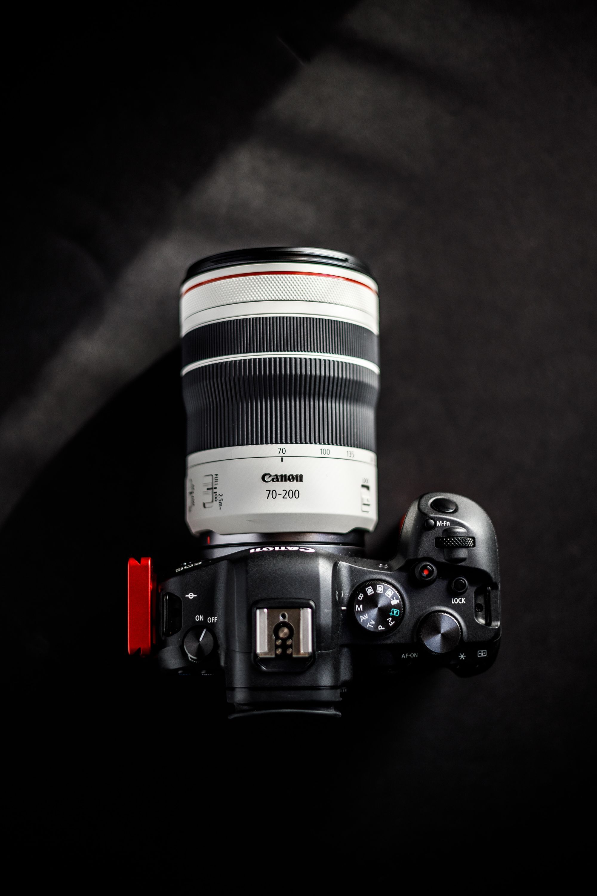 dslr camera
